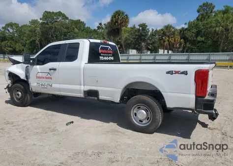 2024 Ford F250 Super Duty z USA, uszkodzony, nr VIN 1FT7X2BA3REF49218